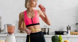 5 Seamless Ways To Stay Motivated When Dieting, Doctor Says