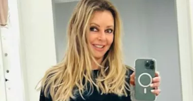 Carol Vorderman wows in cosy winter get-up after pulling out of BBC radio show | Celebrity News | Showbiz & TV