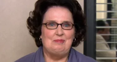 The Office Superfan Episode That Confirms Phyllis' Crush On Jim