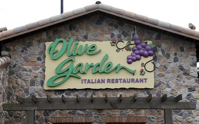 ‘If your dog died, you need to bring him in and prove it to us’: Olive Garden parts ways with manager after imposing strict rules