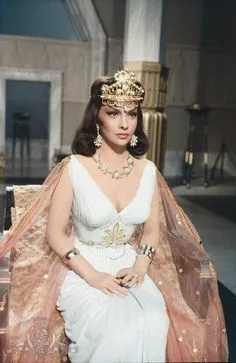 Who Was Gina Lollobrigida? Wikipedia Bio, Husband, Children And Net Worth 2023