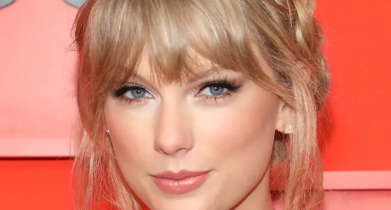 Who Is Taylor Swift? Wikipedia, Parents, Boyfriend, Children And Net Worth 2023