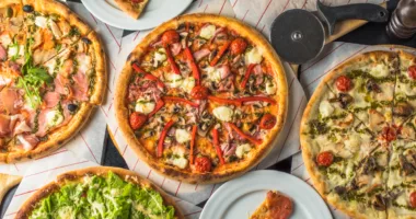 5 Pizza Menu Red Flags, According to Chefs