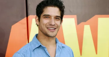 Is Tyler Posey Related To Parker Posey