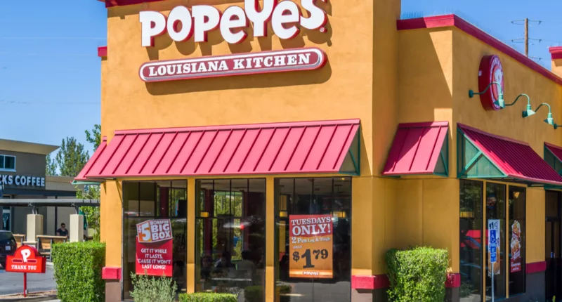 Popeyes' #1 Fish Sandwich Is Back on the Menu (Along With Several Other Goodies)