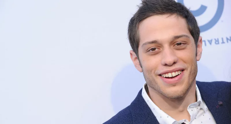 What ethnicity is Pete Davidson and what religion does he follow?