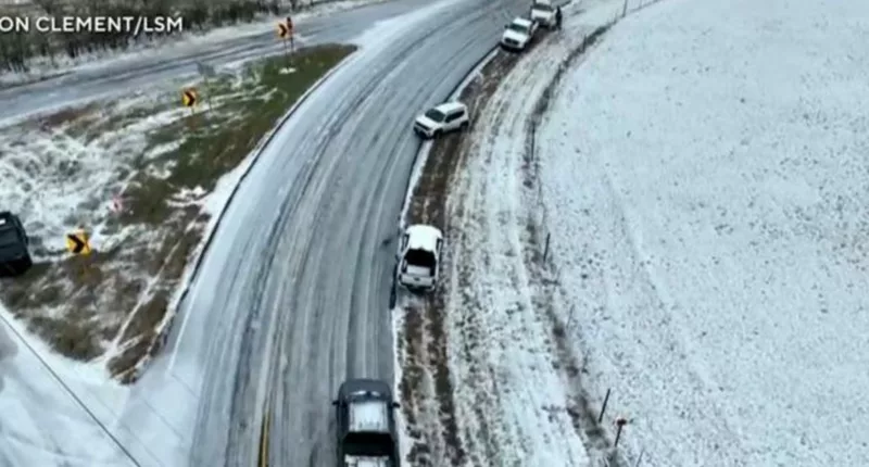 Winter storm brings snow, ice to southern U.S., blamed for at least 8 deaths in Texas