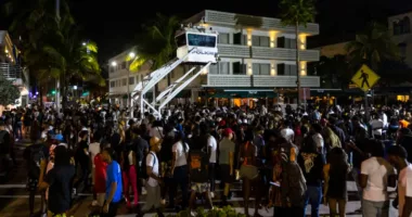 'We don’t want spring break': Miami Beach imposes curfew after shootings