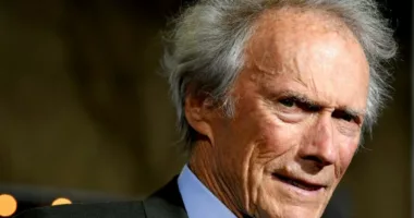 Clint Eastwood refused to leave burning room 'because there was work to be done' | Celebrity News | Showbiz & TV