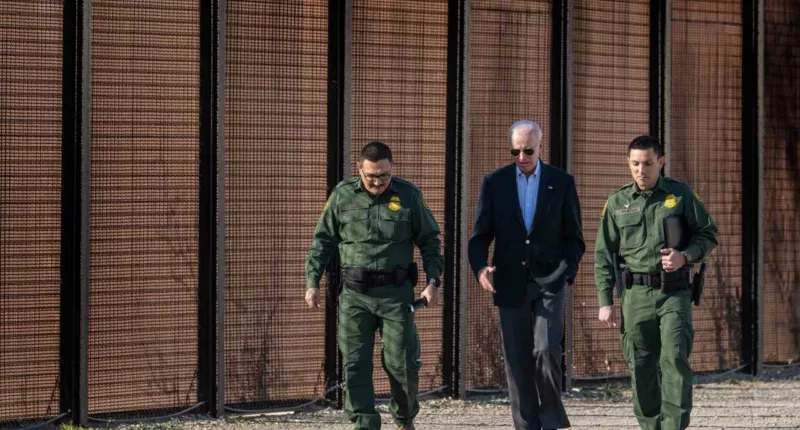 Democrats urge Biden not to return to detaining migrants