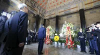 Former Taiwan leader Ma views Sun Yat-sen tomb in China tour