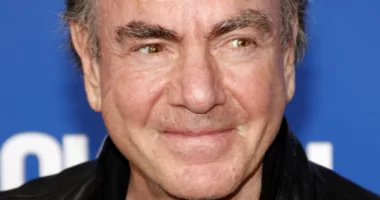 Neil Diamond Lost A Ton Of Money In His Divorce From Second Wife Marcia Murphey