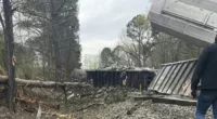 Safety board: Alabama derailed train lacked needed couplers