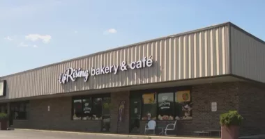 Illinois café rescued from closure after harassment over drag show