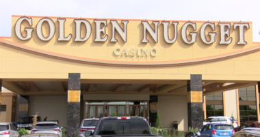 Danville Golden Nugget Casino opens to the public