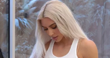 Kardashian fans accuse Kim of photoshopping her pin thin thigh to look even skinnier in new video