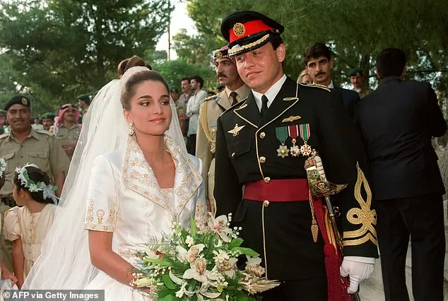 Prince Abdallah posing with his bride Rania Yassine after their wedding ceremony at the Royal Palace in Amman on June 10, 1993