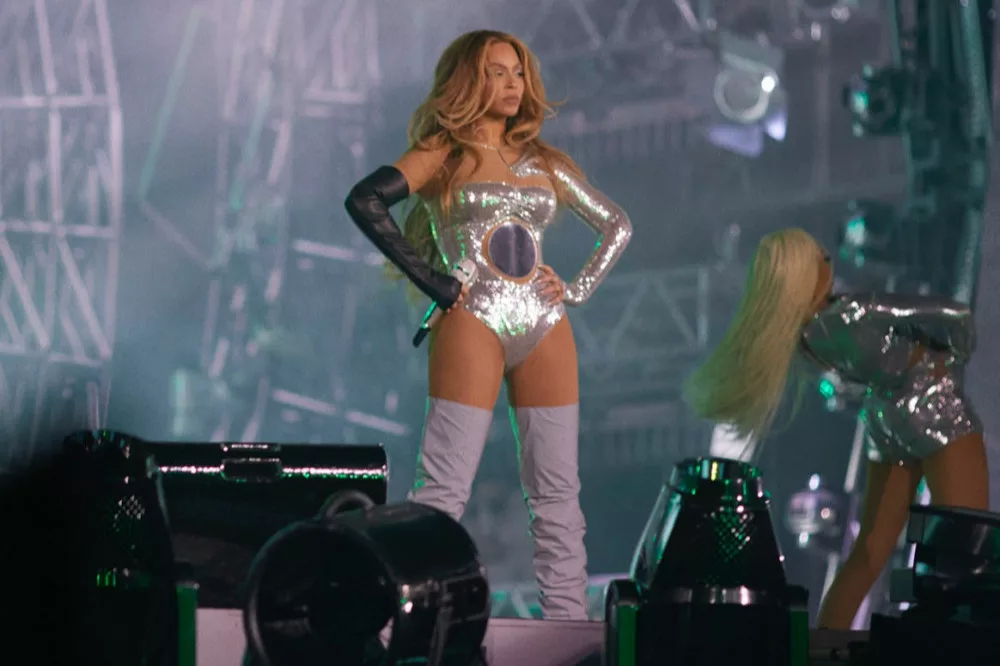 Beyonce helped a fan with a gender reveal