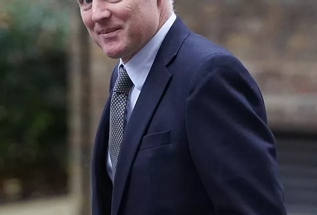 Carrie Johnson’s environmentalist friend Lord Goldsmith QUITS as a government minister