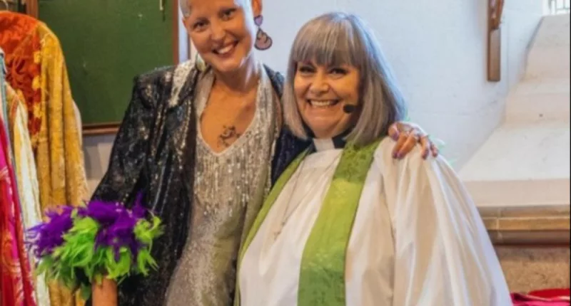 Dawn French revived her beloved TV character to appear at a living funeral for her friend Kris Hallenga