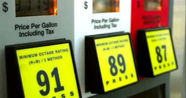 Florida’s gas prices fall to lowest levels since April; AAA says