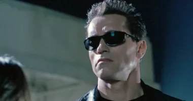 Arnold Schwarzenegger in Terminator 2-1