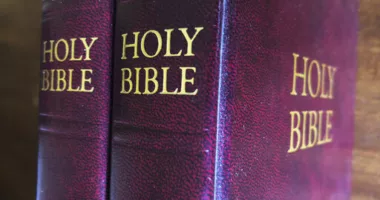 King James Bible to be removed from school library shelves in younger grades