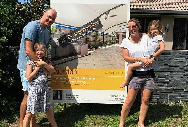 Jess Morecroft, 43, and Jacqueline Morecroft, 47, are demanding compensation from the state government after their Mermaid Beach home was returned to its previous owners due to an alleged fraudulent mortgage scheme (The Morecrofts in 2018)