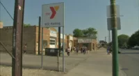 Migrants Chicago: Families, West Ridge residents ask city not to move asylum seekers from YMCA to Daley College
