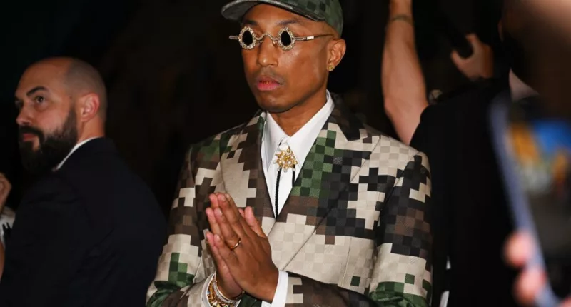 FASHION-FRANCE-MEN-LOUIS VUITTON