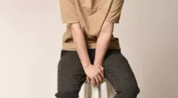 South Korean pop star Choi Sung-bong has been found dead by an apparent suicide at the age of 33