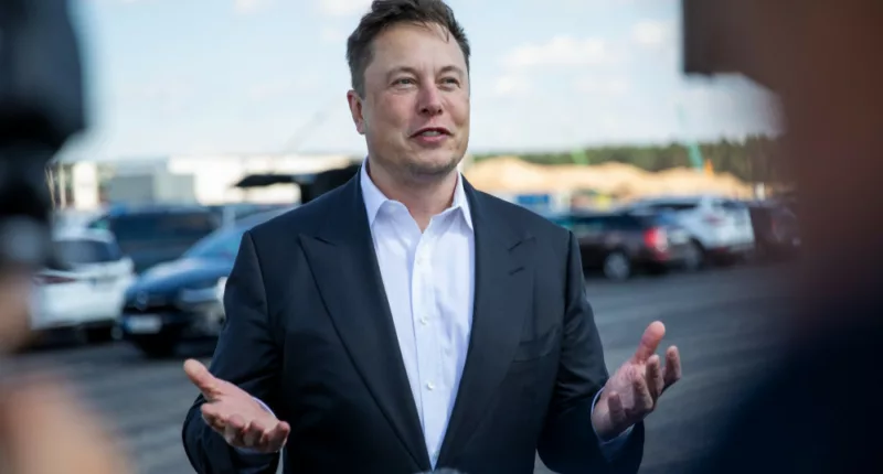 Elon Musk considers the term cis to be a slur