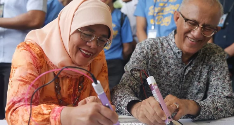 Halimah Yacob Husband