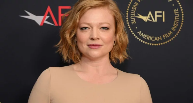 Sarah Snook Siblings