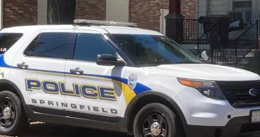 3 Springfield officers hurt during struggle with wanted homicide suspect
