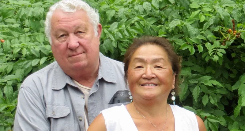 Daniel Henney Parents