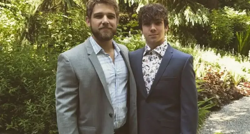 Max Thieriot Brother