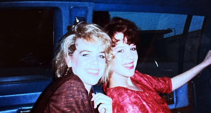 Molly Ringwald Siblings