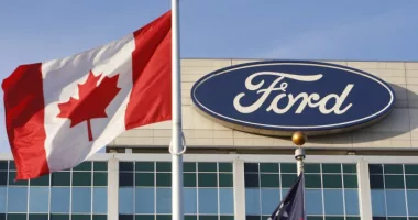 Canadian autoworkers ratify new labor agreement with Ford