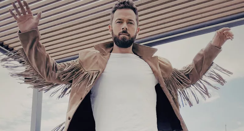 Artem Chigvintsev Brother