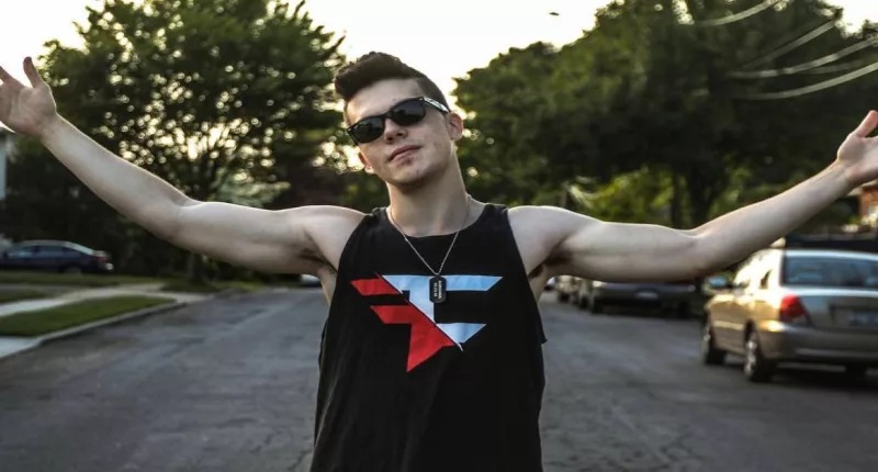 Faze Adapt Wife