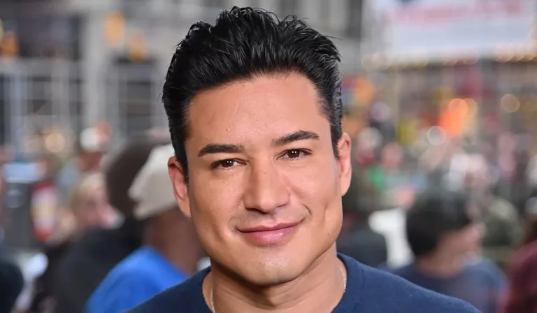 Is Mario Lopez Cheating His Spouse Courtney Mazza? Explain