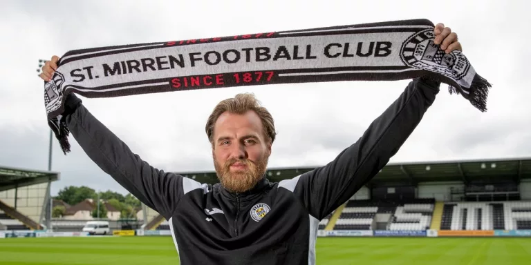 Jak Alnwick Wife Shayna Alnwick: Married Life And Children