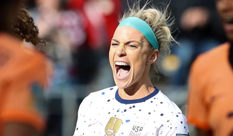 Julie Ertz Brother: Does She Have Any? Meet Sister Melanie