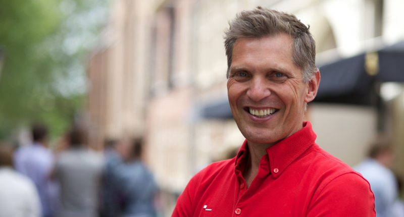 Erwin Olaf Overleden