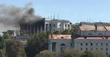 Plumes of smoke were seen coming from the Russian headquarters after the Ukrainian attack