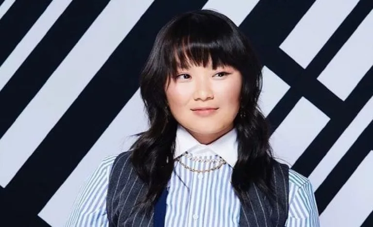 Thaddea Graham Weight Loss 2023: Before After Photos