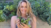 Alicia Silverstone Teeth