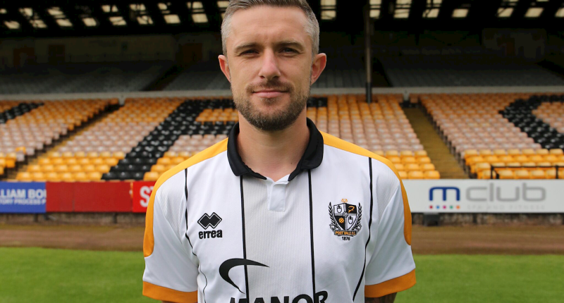 Ryan Yates Brother