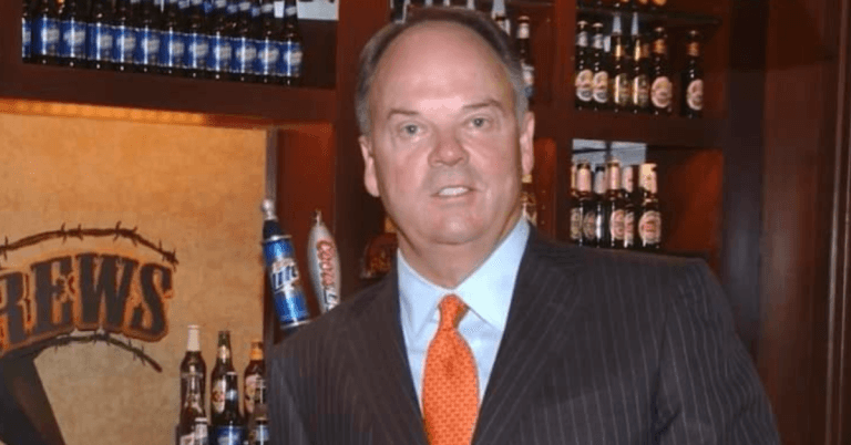 Who Is Barry Andrews Wife Lana And Kids? Daughter Nataile And Son Blake Andrews